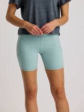 Free Fly Women's All Day 6" Pocket Short