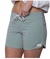 Tailwater Women's Skiff Shorts